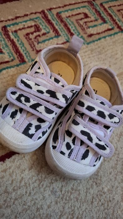 Сандали детские. Продам