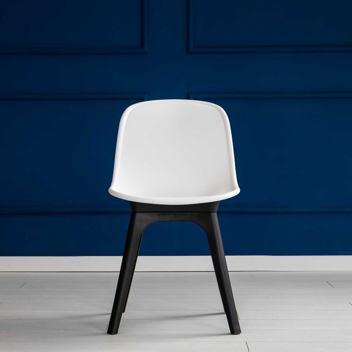 Стул пластиковый "Этро"