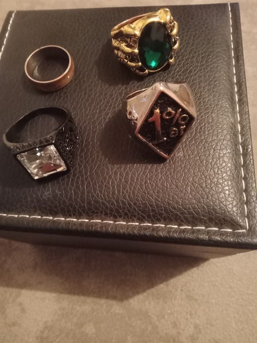 Продам кольца печатки