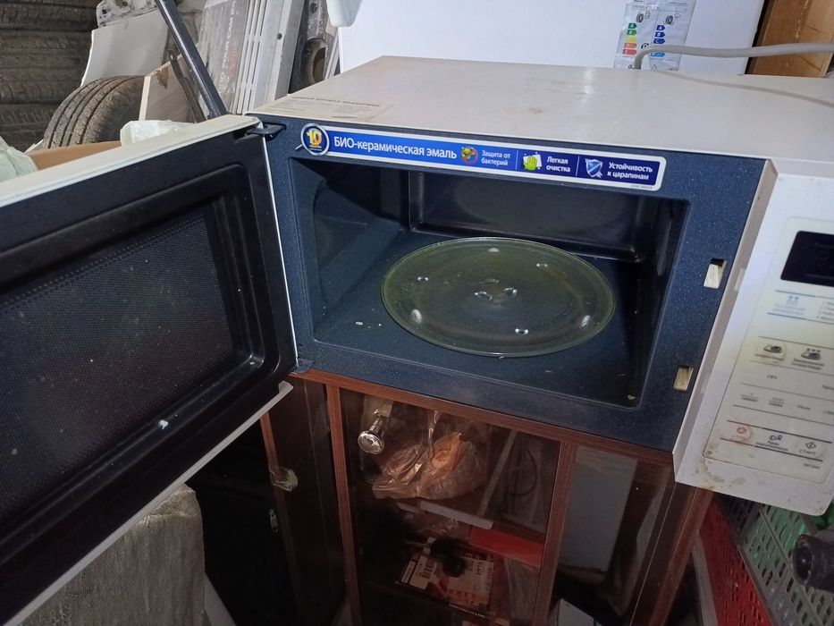 продам микроволновую печь