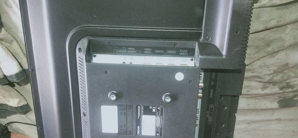 Продам телевизор