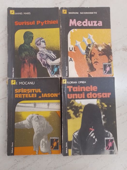 Vând cărți diverse, la lot