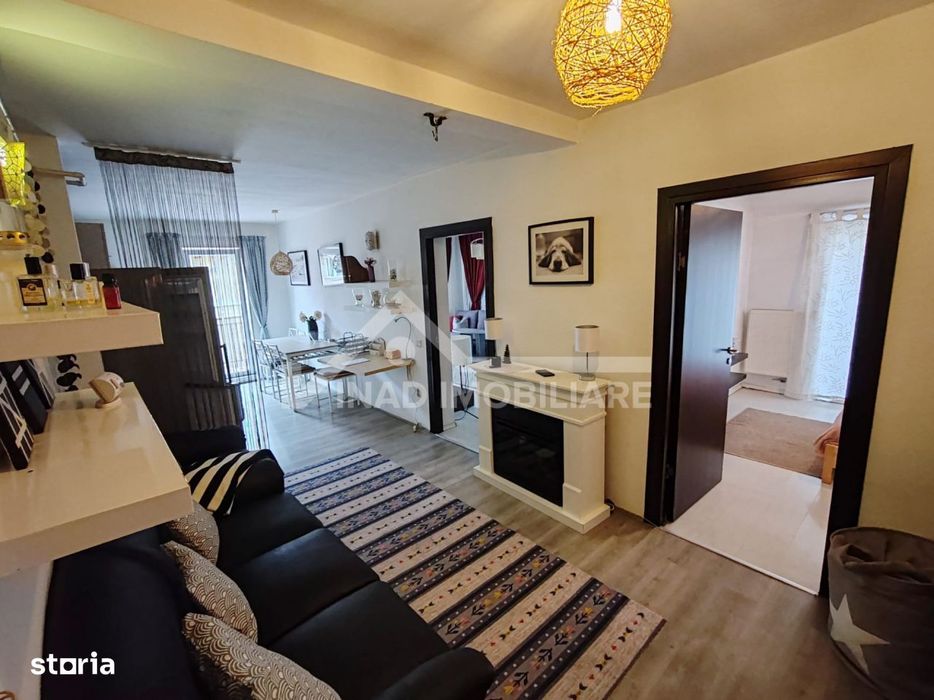 Apartament 3 camere, 2 balcoane, parcare, mobilat si utilat, Str.Porii