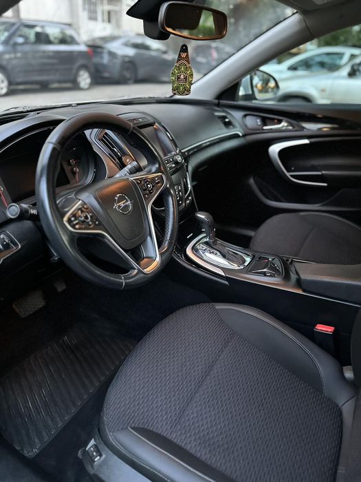 Мобилен детайлинг - почистване на автомобили на ваш адрес