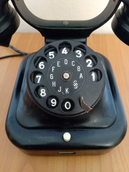 Ретро телефон SIEMENS & HALSKE работещ