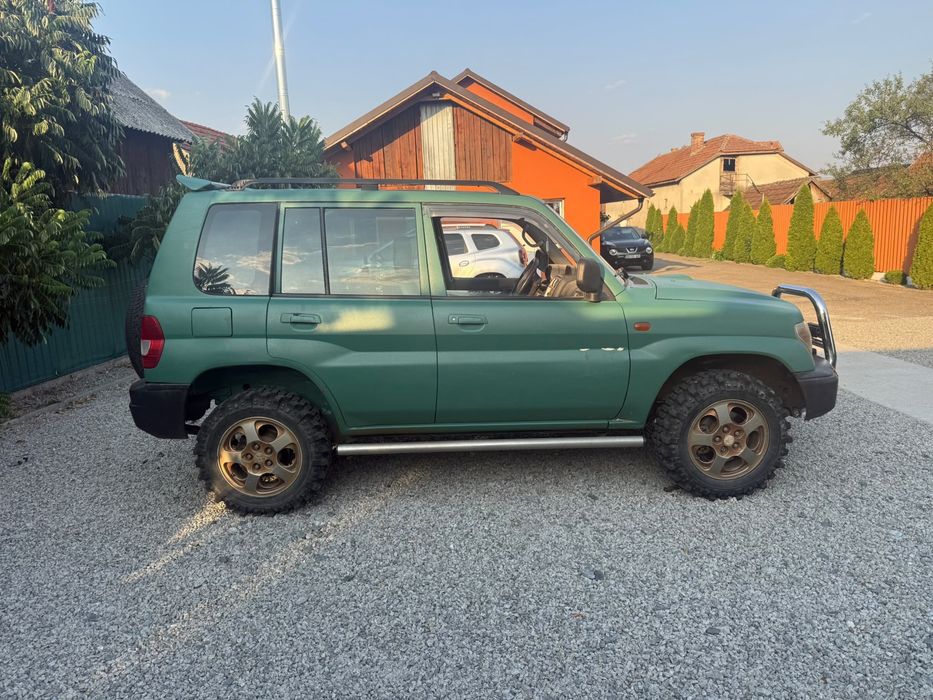 Mitsubishi Pajero Pinin
