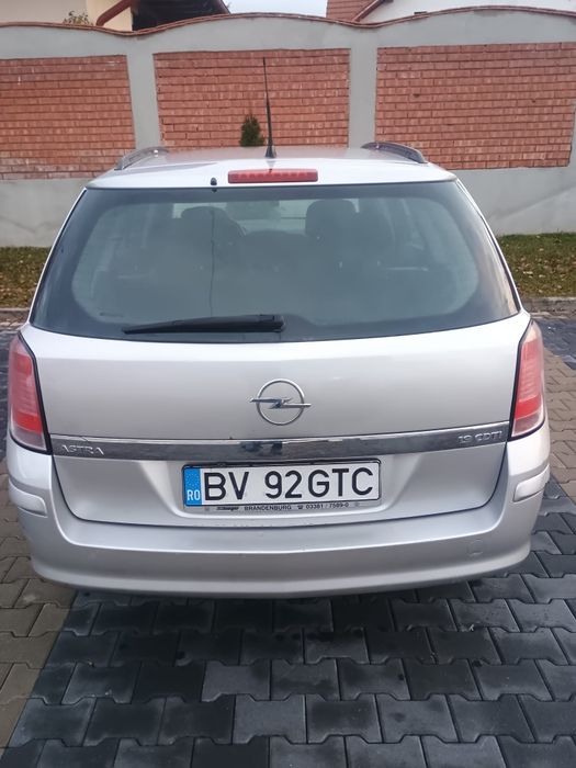 Vând Opel Astra H 1,9 CDTI fabricație 2006