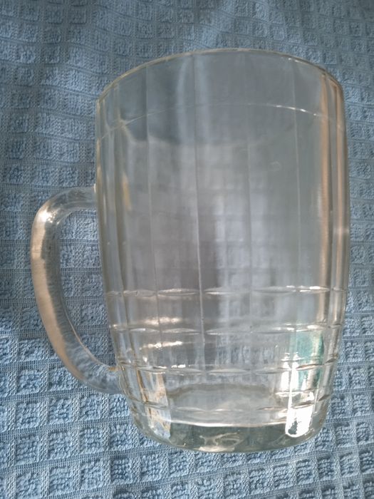 Продам пивные кружки.