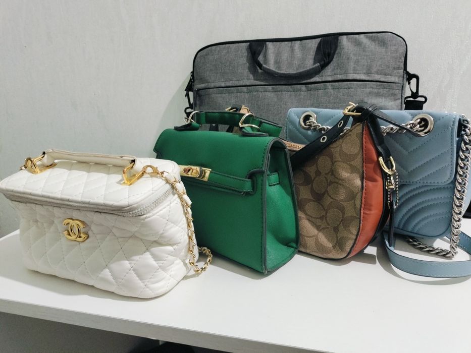 Продаю каждую за 2000 можно согласовать цену