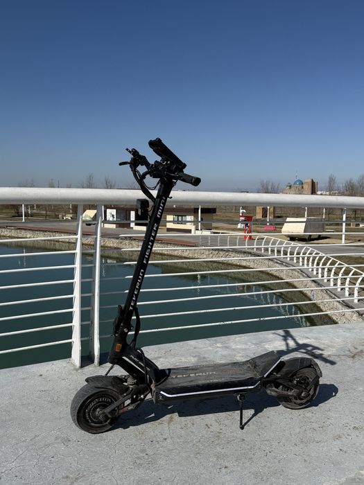 Электросамокат электро самокат Teverun Fighter Mini в хорошем состояни