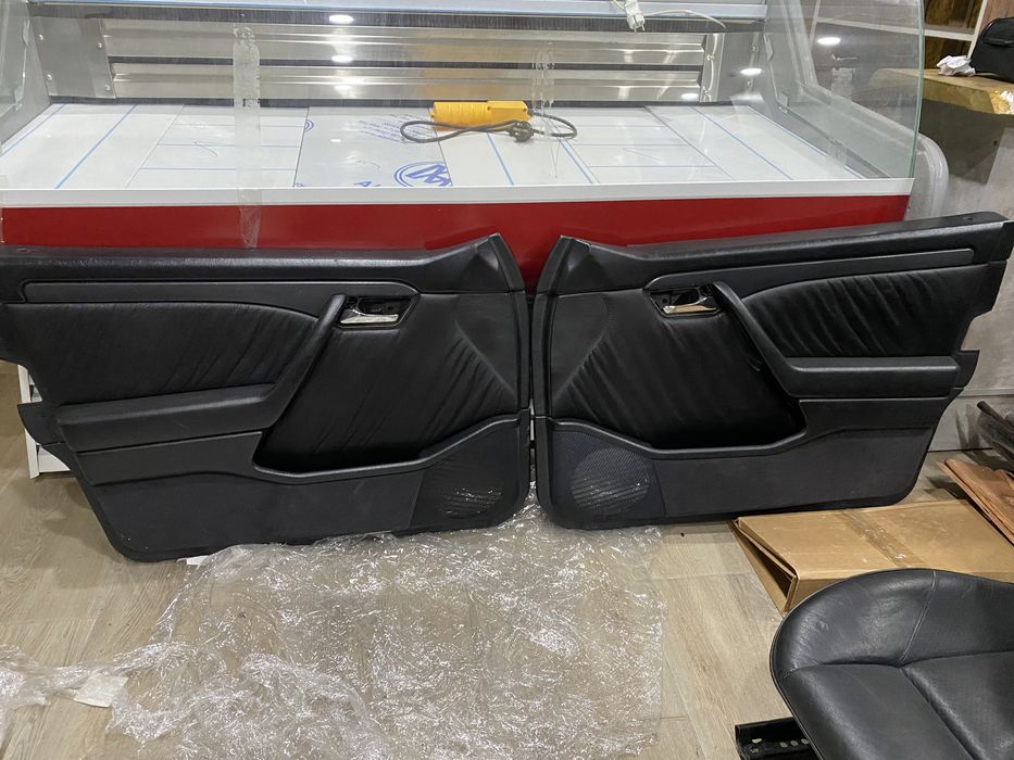 Кожаный салон мерседес w202