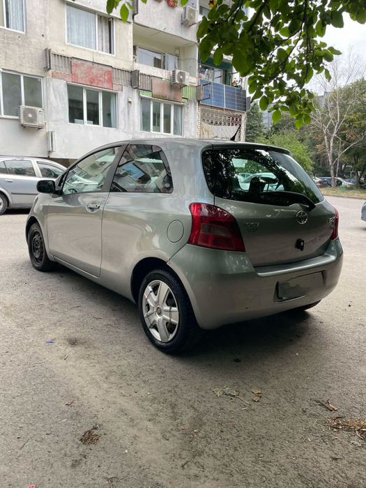 Toyota Yaris 1000 сс