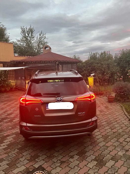 Vand Toyota RAV 4 Hybrid Executive 2018 km 62500 reali