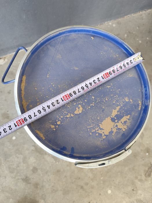 Срочно продаётся металлические бочки