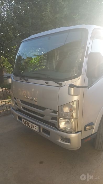 Isuzu vodovoz 2009