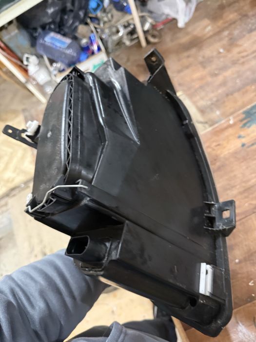 Фара приора 1 правая бош