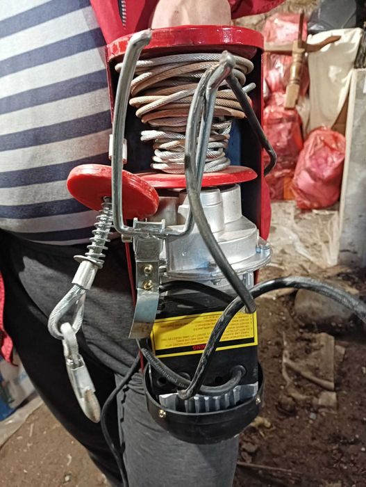 Продава се лебедка