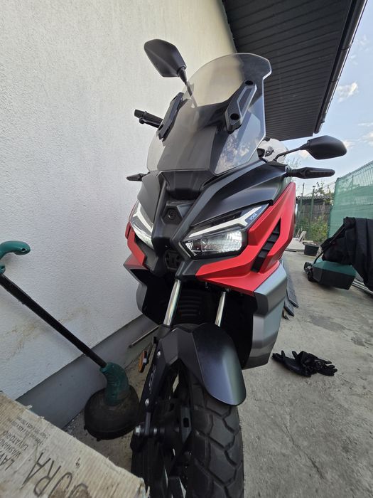 SCUTER Voge SR1 ADV