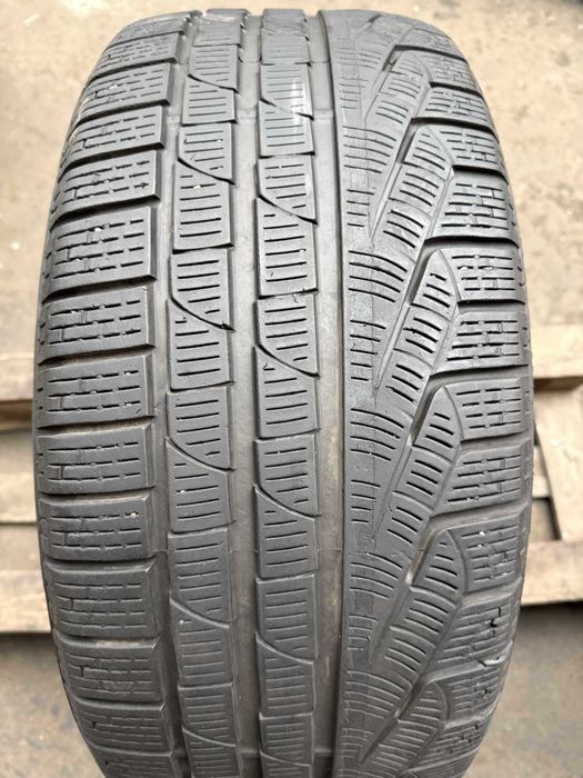 Anvelopa Iarna 245/45 r19 M+S - Pirelli Sotto Zero Winter 240 Serie 2
