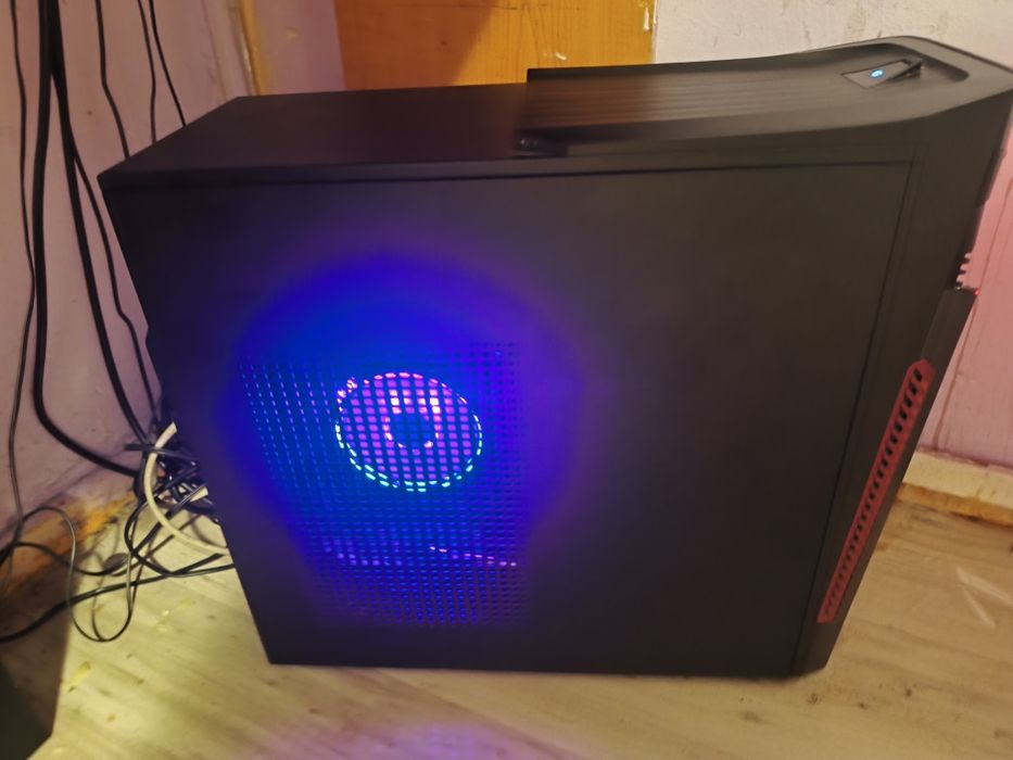 Unitate AMD Ryzen 7 - 1700 - 3.0Ghz