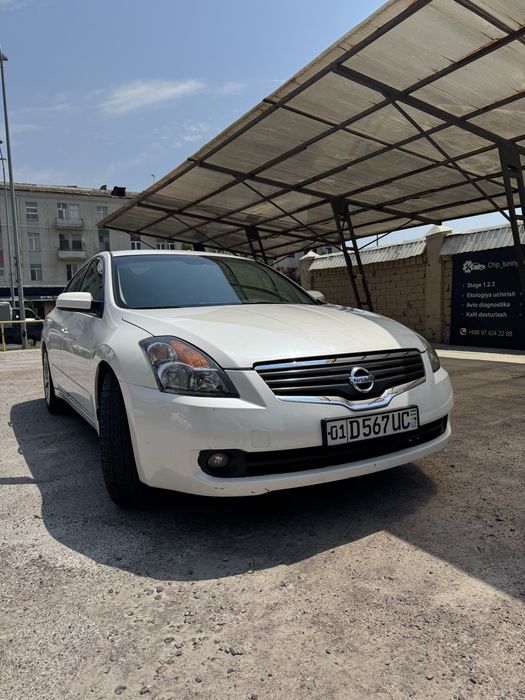 Nissan Altima 2.5L