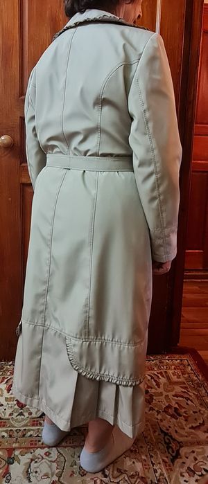 Женский плащ с подкладом