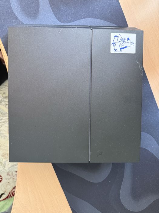 Ps4 fat (1 tb).