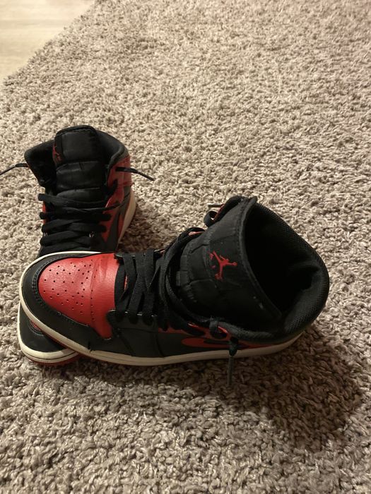 Vând Jordan 1 BLACK -READ