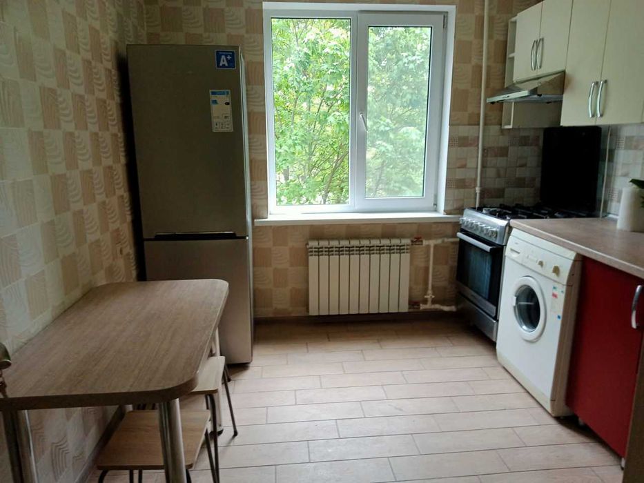 Дава се под наем Двустаен апартамент в София, Захарна фабрика - 55 кв.м за 350 € - Снимка #2