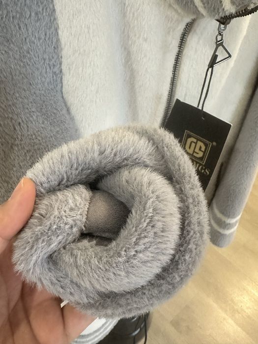 Дубленка Альпака белый с капюшоном