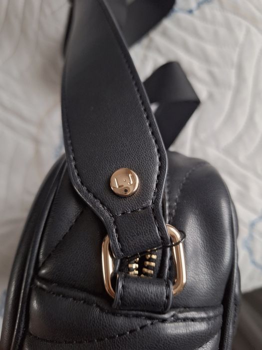 Черна дамска чанта LIU JO