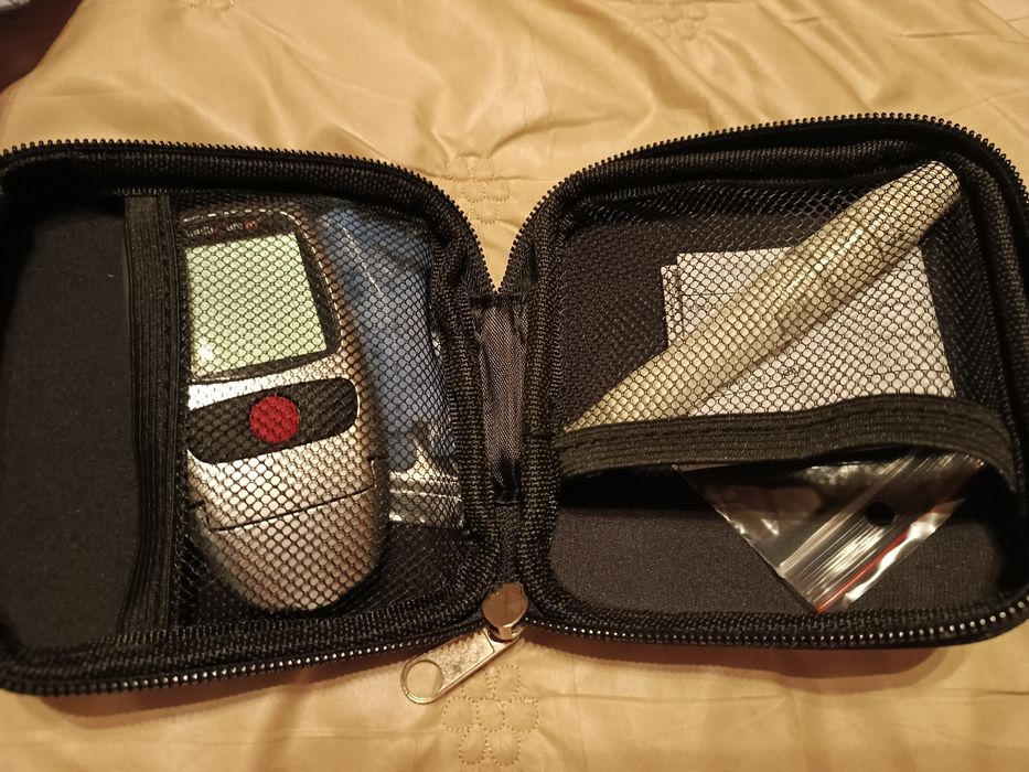 Глюкометр продам