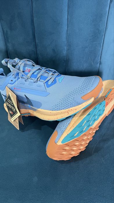 Кроссовка nike новый