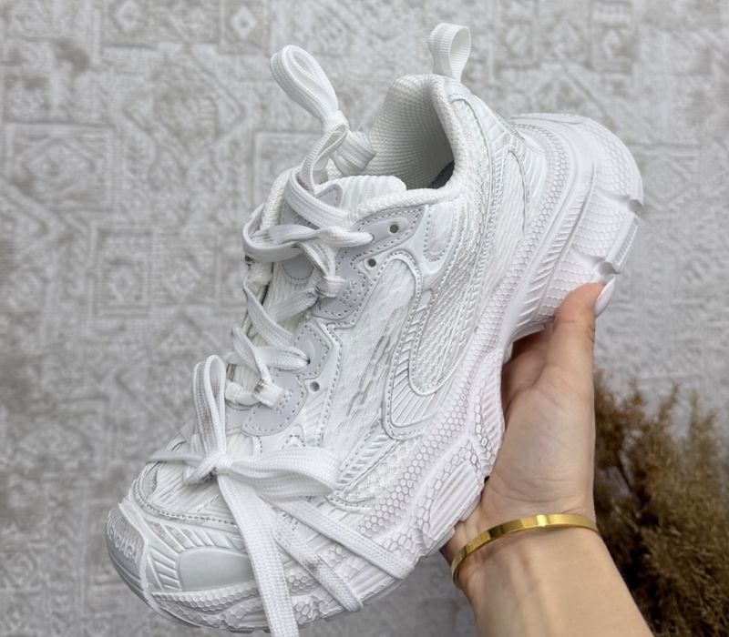 Обувь одежда бренд