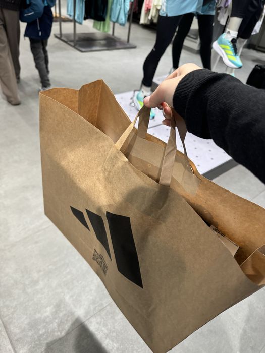 Продаю кеды Adidas