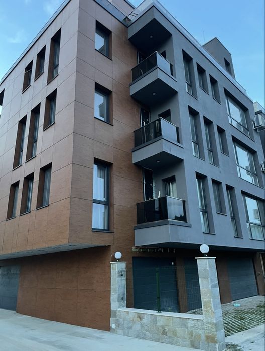 Дава се под наем Гараж / Паркомясто в София, Славия - 13 кв.м за 102 € - Снимка #1