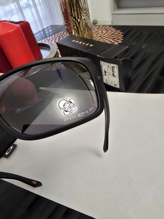 Ochelari Oakley Sylas cu lentile polarizate