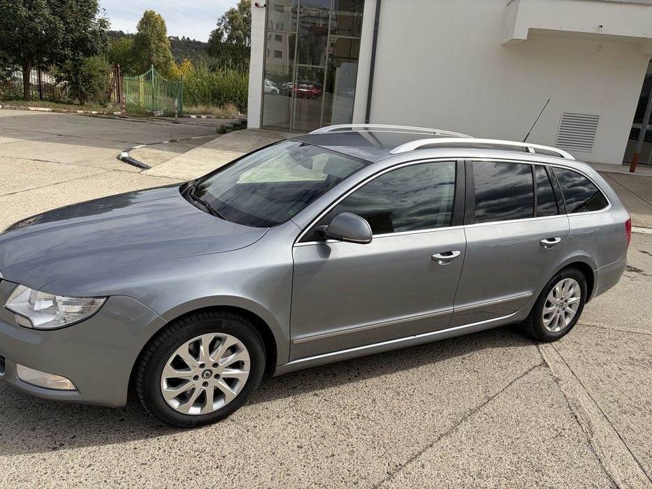 SKODA Superb 2012 — imagine 3