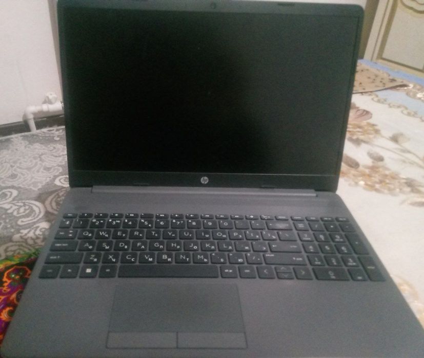 Hp nautbok Ram 16ga 512 talik koʻp ishlatilmagan yangi