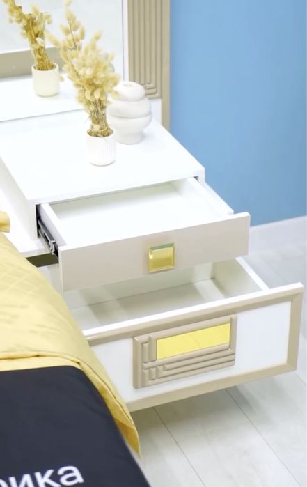 Кровать двуспальная