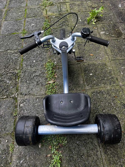 Триколка за дрифт