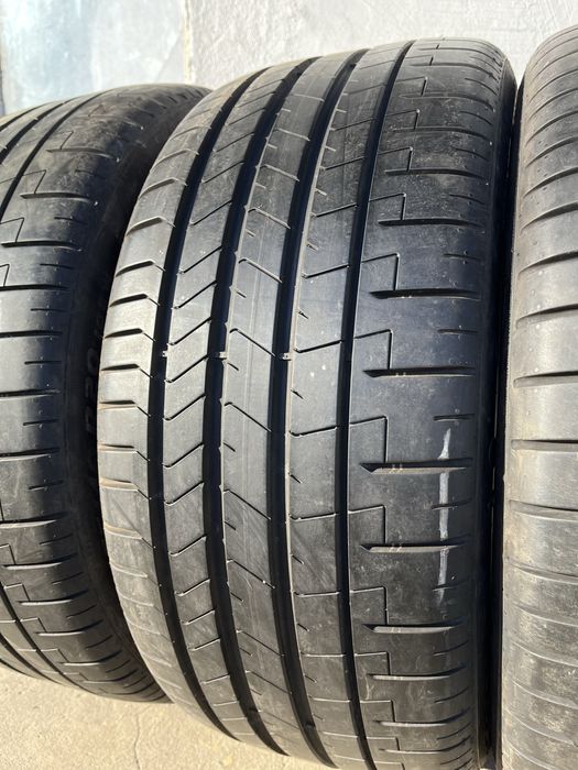 4 бр. летни гуми 245/45/20 и 275/40/20 Pirelli DOT 0922/2122 6+/6,5 mm