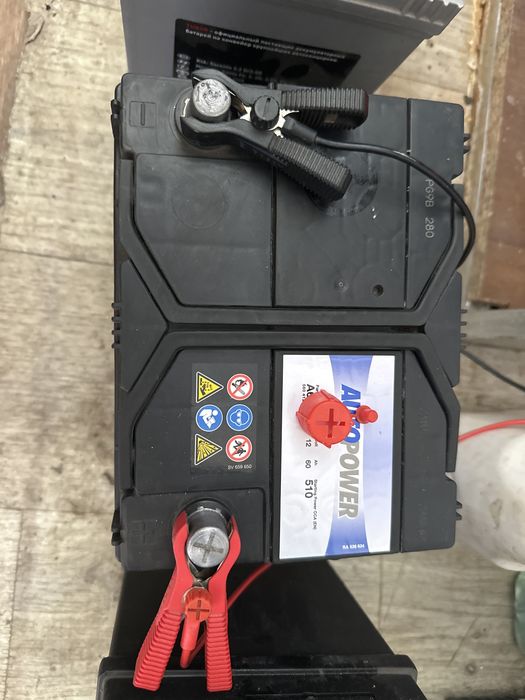 Продам  аккумулятор 60 ah