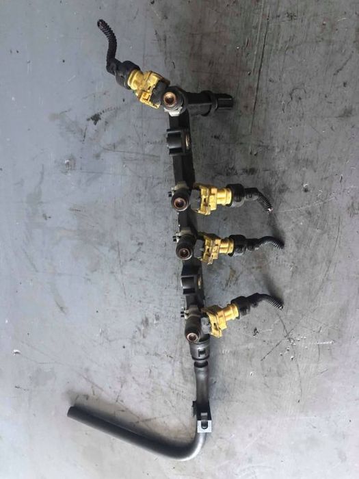 rampa cu injectoare fiat punto 1.2 b 1999-2012