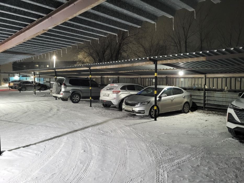 Продается автостоянка
