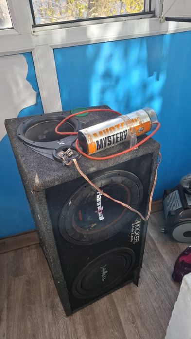 Продам сабуфер в хорошем состоянии