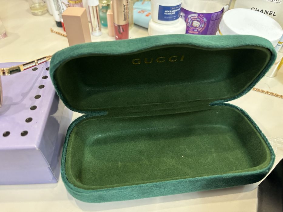 Продам очки солнечные качество супер