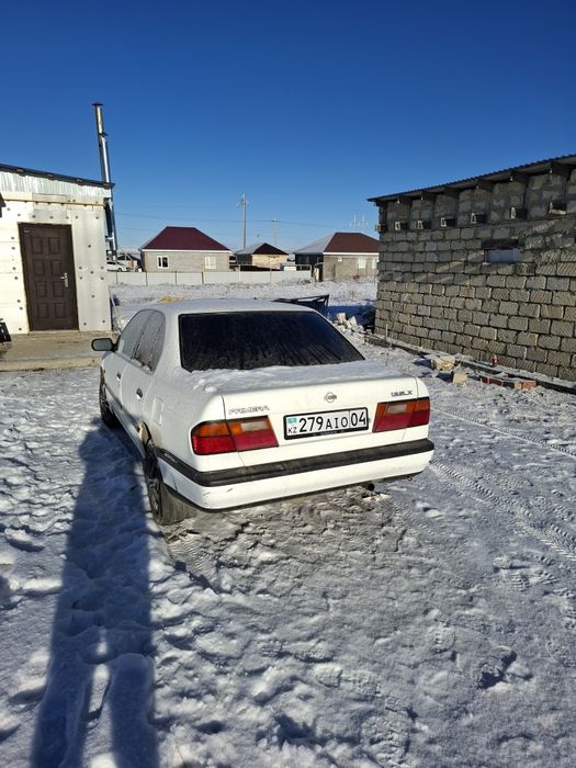 Ниссан примера p10