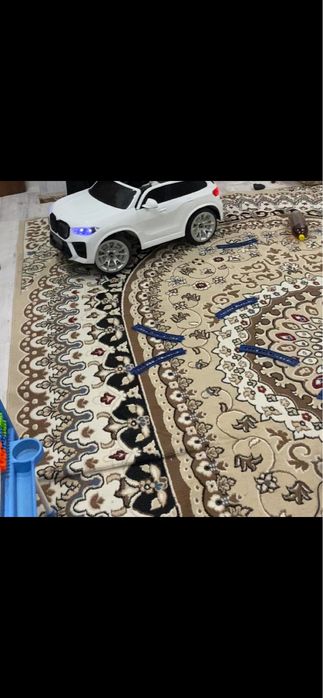 Продам машинку почти новая …………………………………………………………/////////////////////