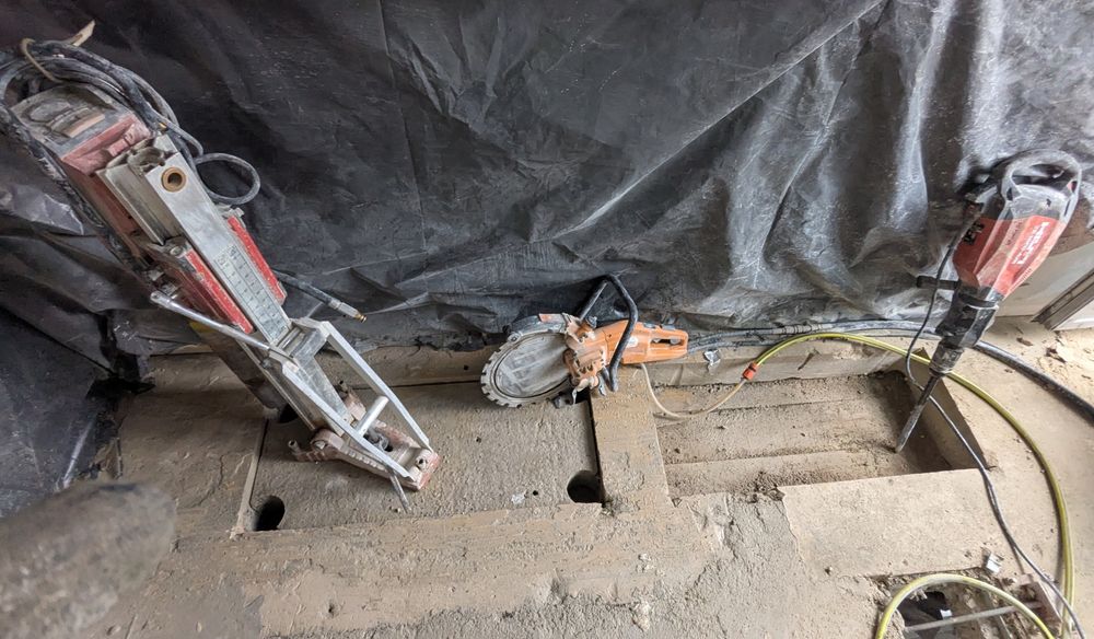 Taiere Beton /Tarmac și zidarie